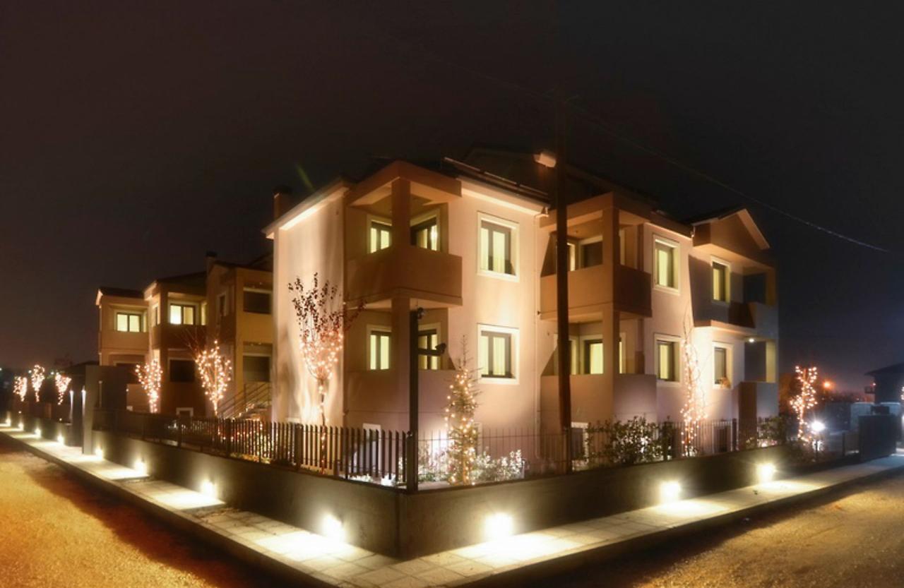 Ellopia Point Hotel อิโออันนินา ภายนอก รูปภาพ